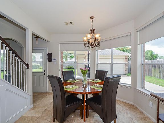 4th image of 4507 Autumn Orchard Ln
