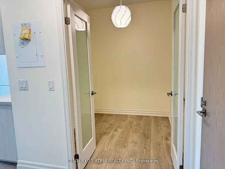 8 Rouge Valley Dr W #909 — Photo 6