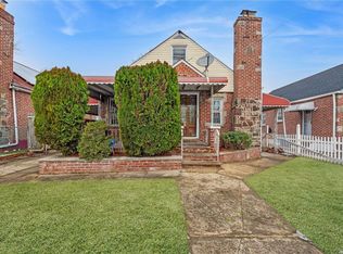 21911 118th Ave, Cambria Heights, NY