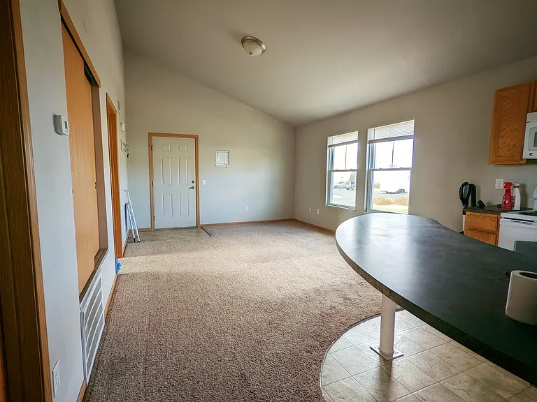 429 Mitchell St #I2-I4 — Photo 4