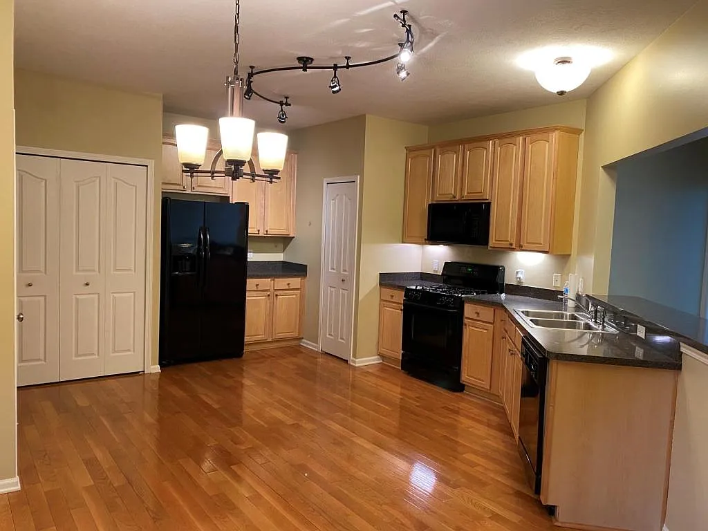 29393 Hummingbird Cir — Photo 3