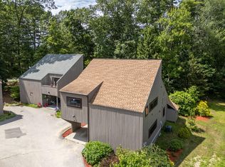 32 Coburn Woods #32, Nashua, NH 03063