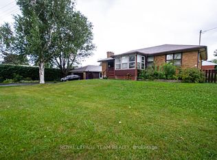 20 Brook Ln, Ottawa, ON K2G1S2