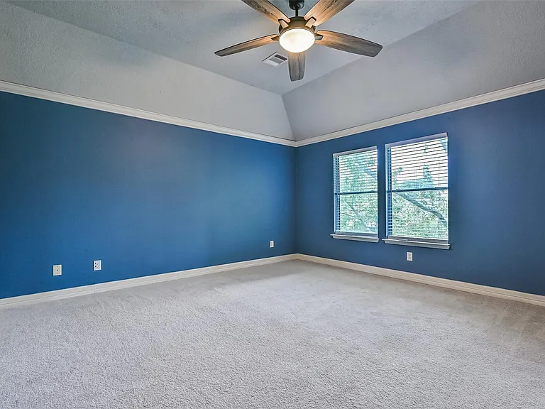 2714 Safe Harbour Cir — Photo 24