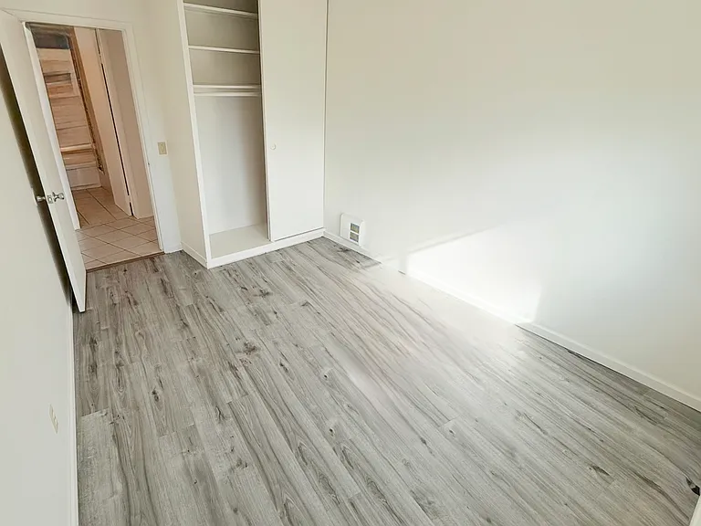 172 Athol Ave #23 — Photo 9
