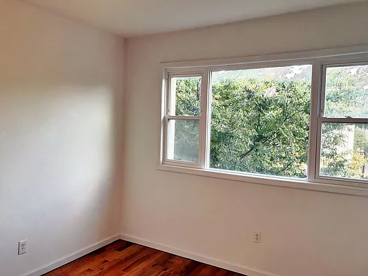 Rented by Keller Williams NYC | media 15