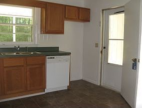 5th image of 108 Meadowview Dr