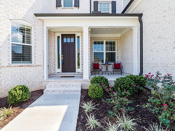 2nd image of 414 Amber Way