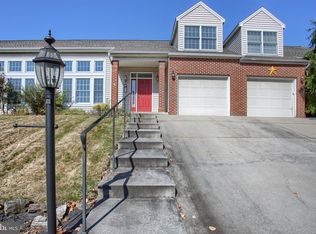 12 Round Ridge Rd, Mechanicsburg, PA 17055