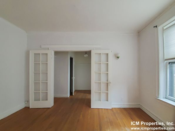 428.301 W Surf St #301