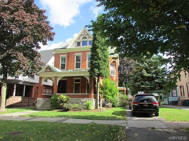 1st image of 455 Linwood Ave #1
