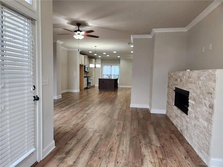 1323 Faircrest Way — Photo 10