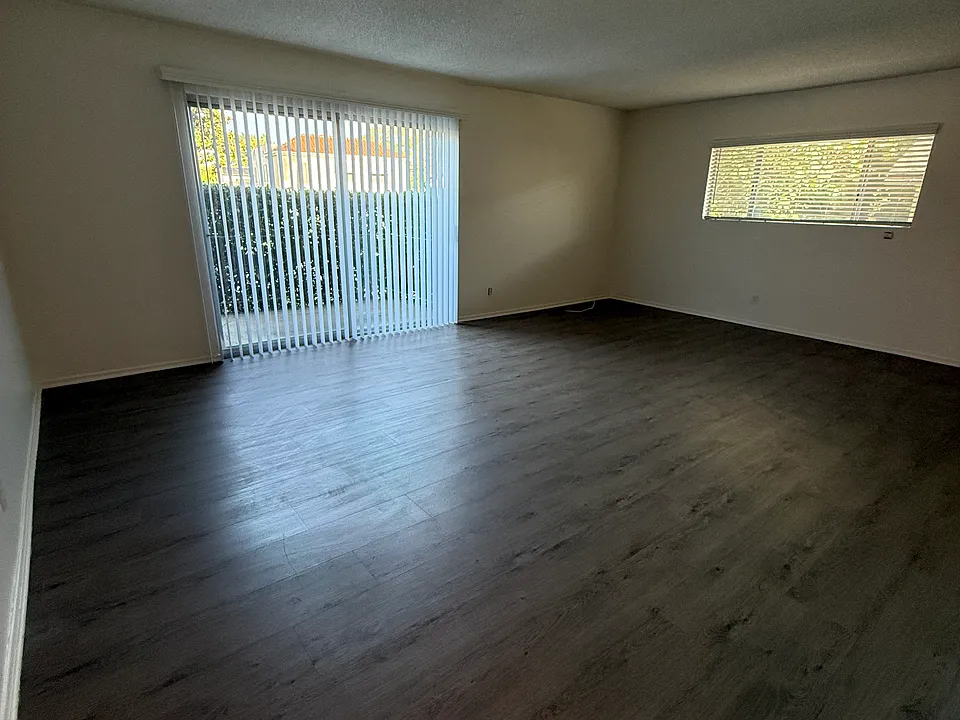 1609 Fremont Ave #102