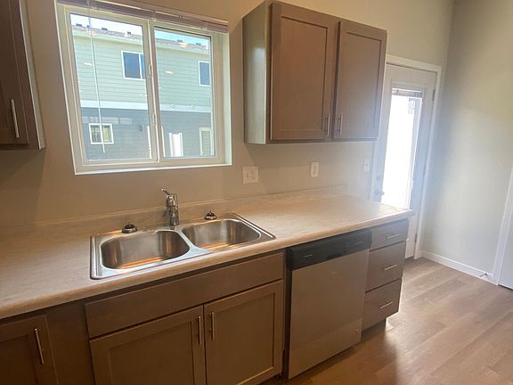 5th image of 5724 E Lebridge St