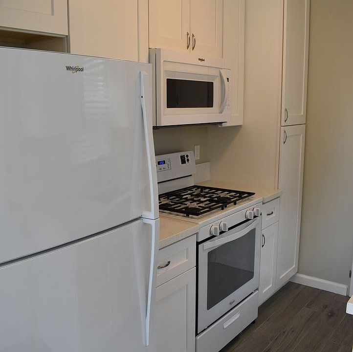 1st image of 4720 Pescadero Ave