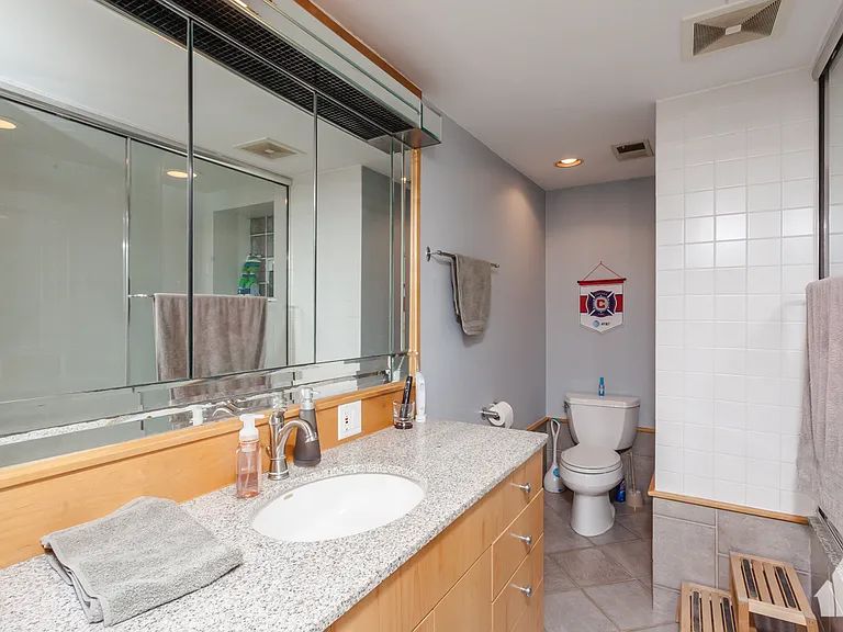 1538 W Wrightwood Ave #1 — Photo 6