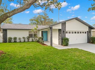 12866 Sarah Ln, Largo, FL 33773