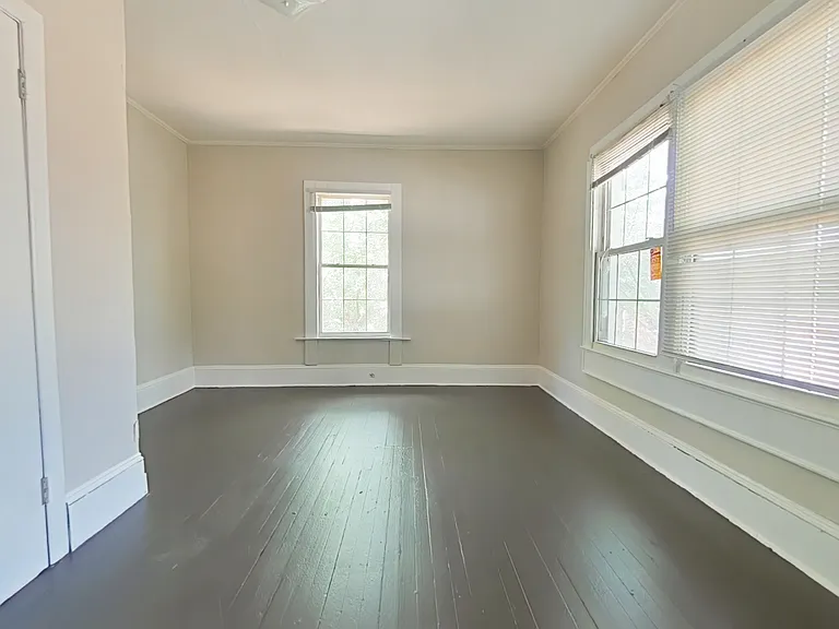 224 N Dunleith Ave — Photo 8