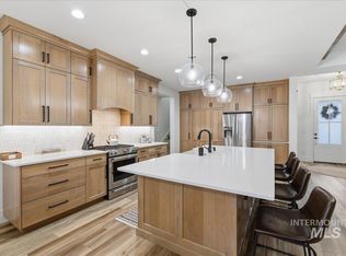 2590 McIntosh Ct, Emmett, ID 83617