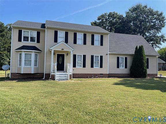 2nd image of 6807 Gatebridge Pl
