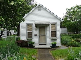 1510 N 4th St, Saint Charles, MO 63301