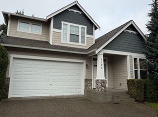 7125 Axis St SE, Lacey, WA 98513