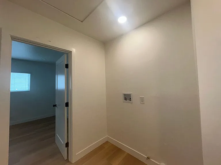 14332 Joyce Ave — Photo 8