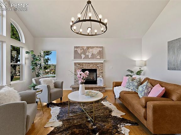 5th image of 9195 Chetwood Dr