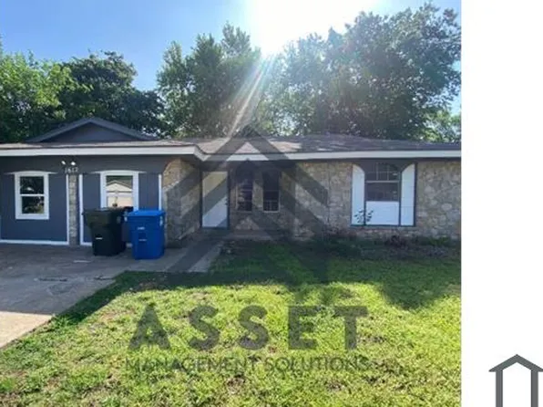 1612 Melinda Ln, Midwest City, OK 73130