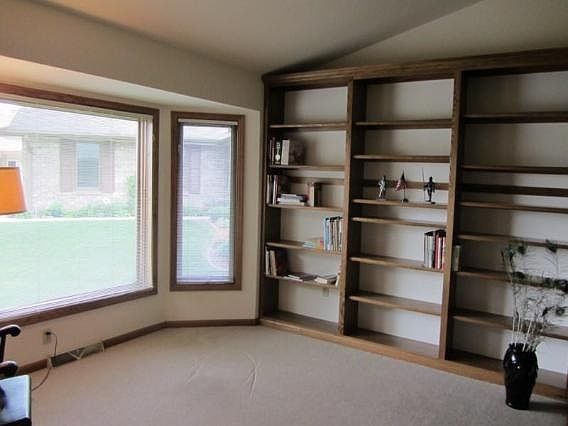 3rd image of 5323 S Cambridge Ln #5323