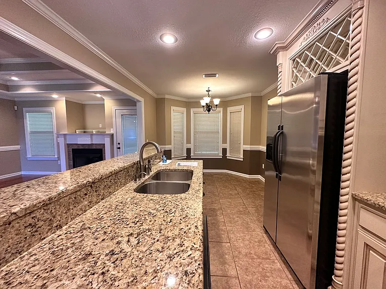 103 E Morningview Dr #1 — Photo 4