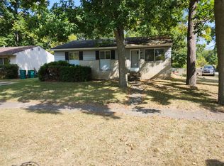 1679 S Pasadena Ave, Ypsilanti, MI 48198
