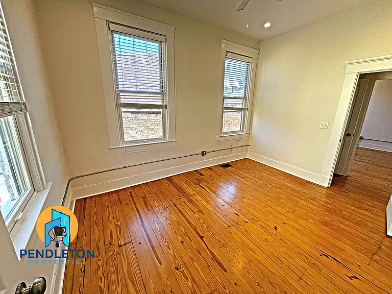 514 E 12th St #3 — Photo 14