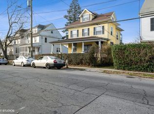 32 Mount Joy Pl, New Rochelle, NY 10801