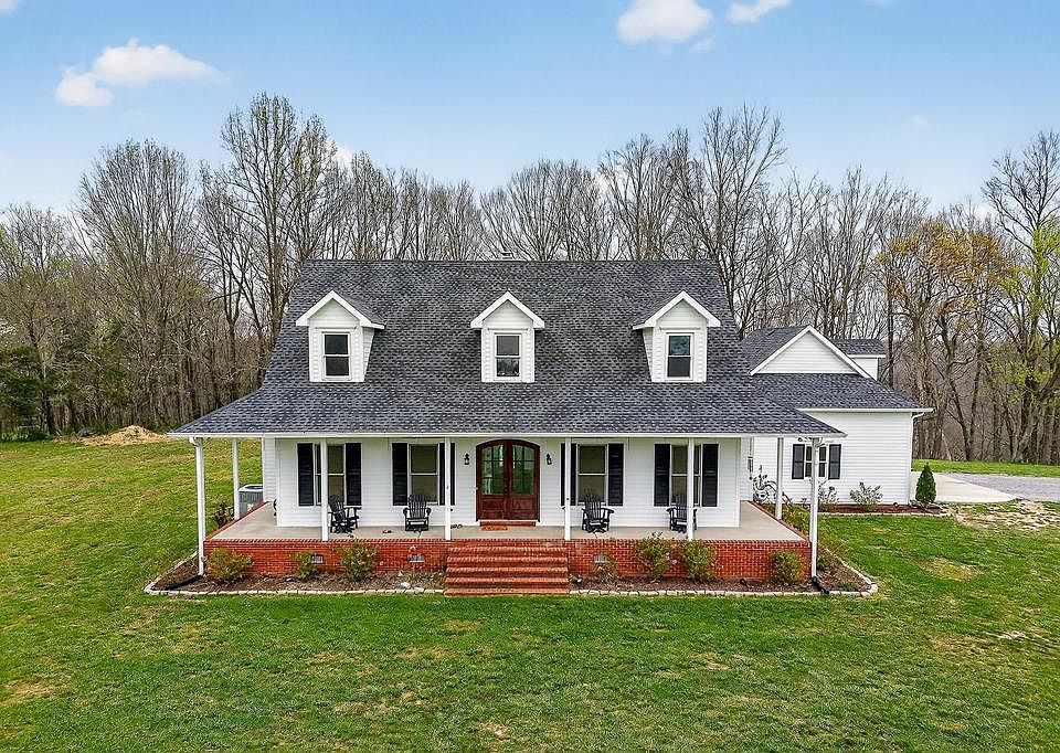 1st image of 765 Martin Rd