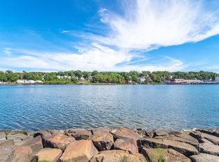 18 Front St #18, New Haven, CT 06513