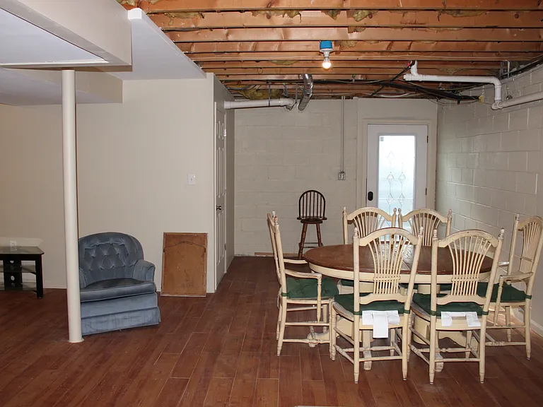 797 Elk Mills Rd #D — Photo 8