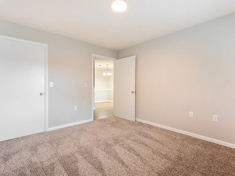 Rosewood at Colony Square — Photo 16