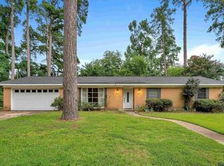 910 Orchard St, Longview, TX 75605