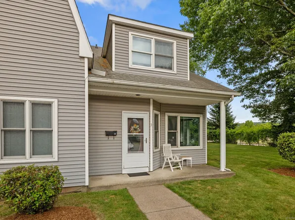 388 Hubbard Street #C3, Glastonbury, CT 06033