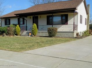 327 Highlark Dr, Kingston, PA 18704