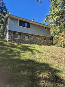 143 Winchester Dr, Sunrise Beach, MO, 65079
