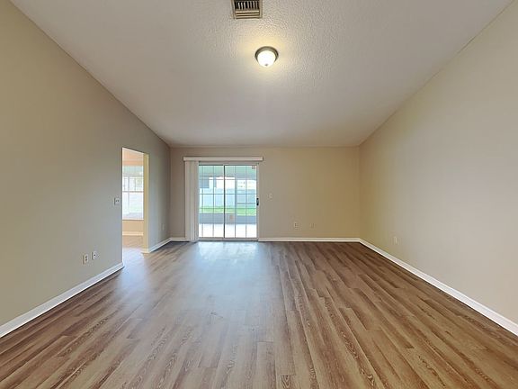 5th image of 10200 Joanies Run