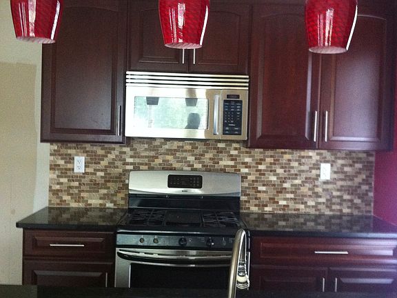 2nd image of 707 Chisholm Valley Dr