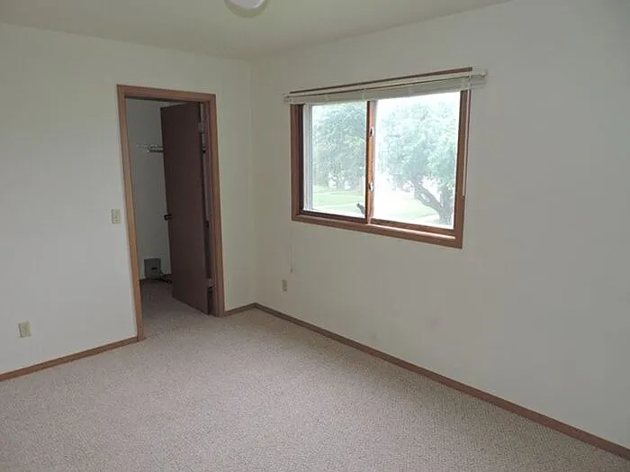 2620 Westwinds Dr #10 — Photo 13