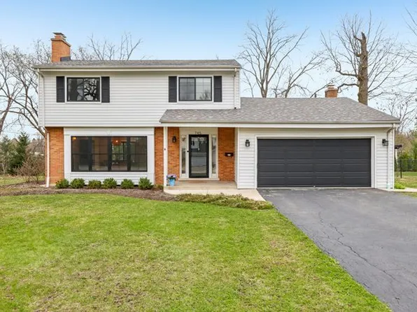 745 Carlisle Ave, Deerfield, IL 60015