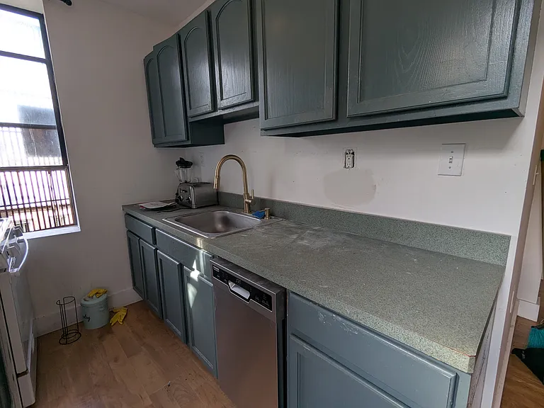 245 W 135th St #5 — Photo 14