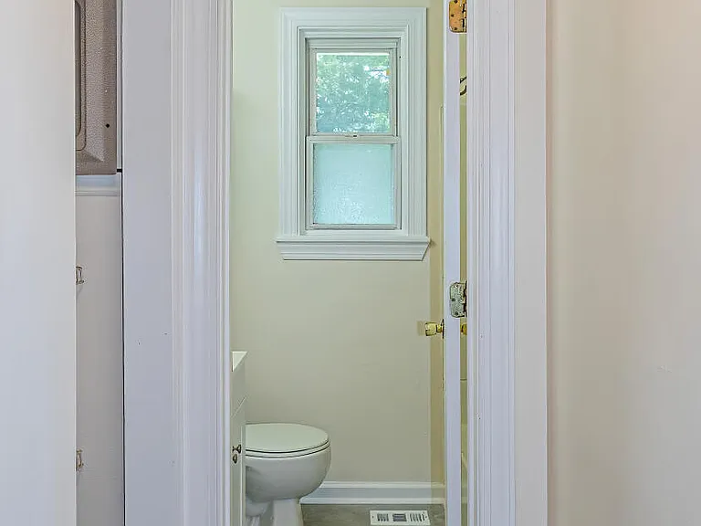 717 New River Dr — Photo 21