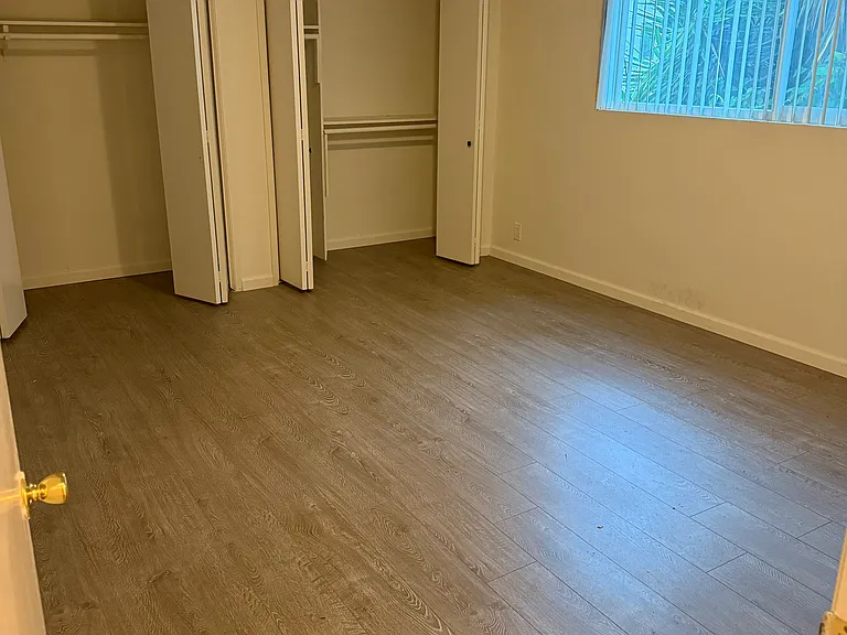 1933 Manning Ave #101 — Photo 2