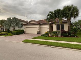 3997 Treasure Cove Cir, Naples, FL 34114